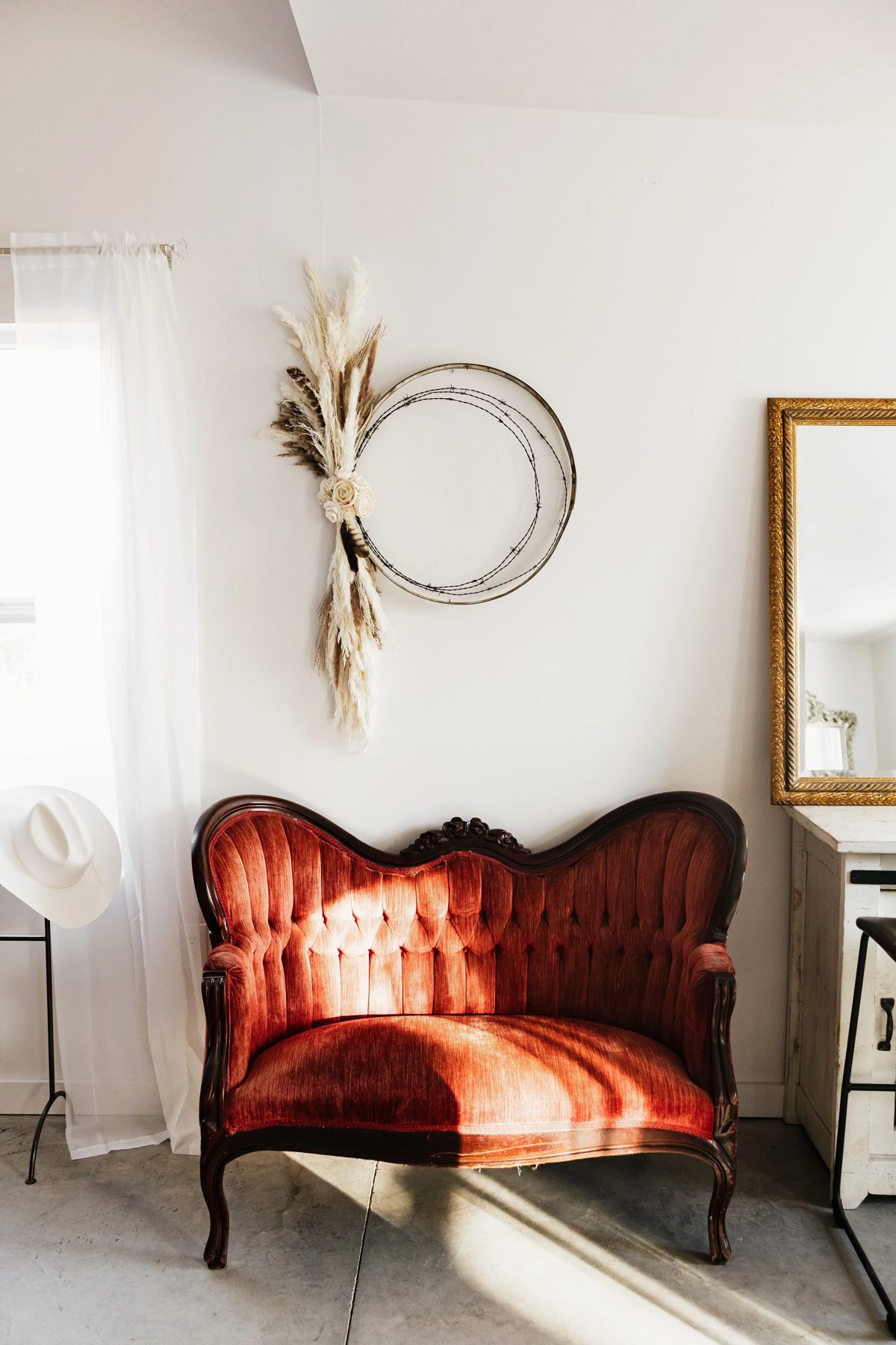 Bridal suite seating area with natural light