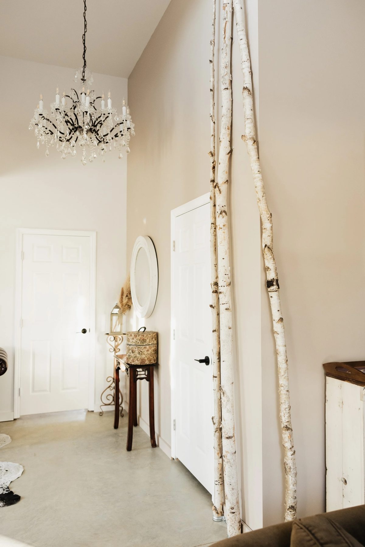 Bridal suite entry doors at Stonewall Ranch